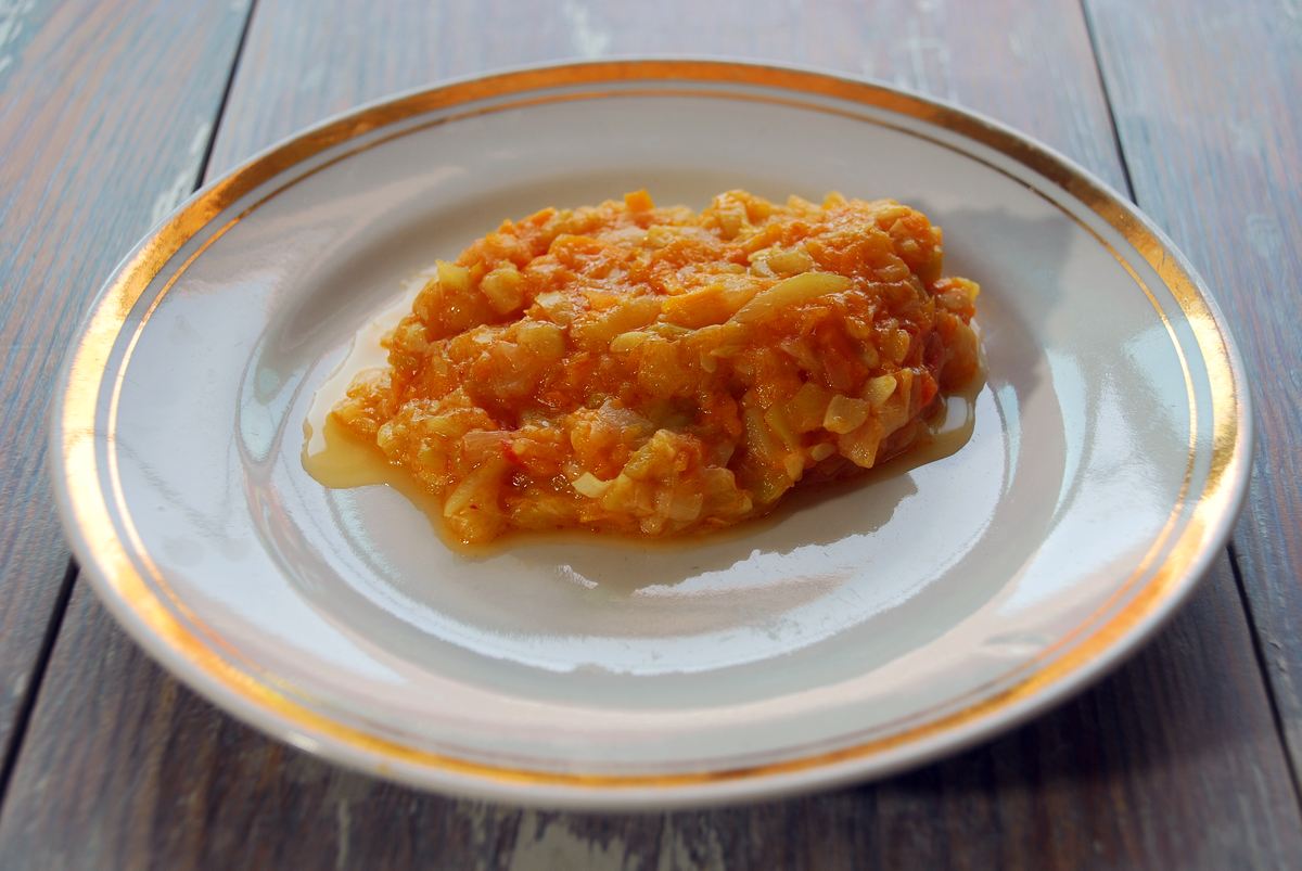 Кабачки тушеные